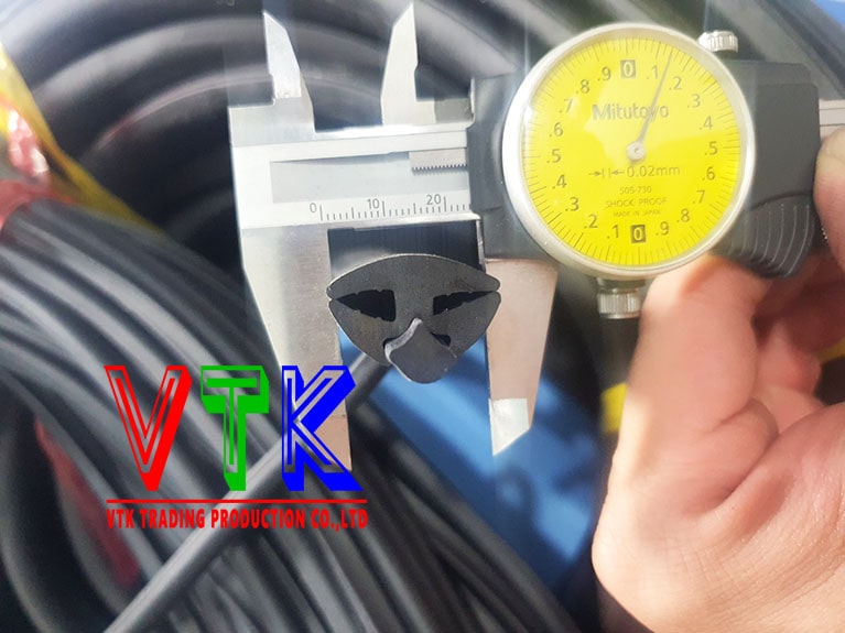 008 cong ty ban gioang silicon cao su chu u chong nuoc o tinh cao bang 06 min