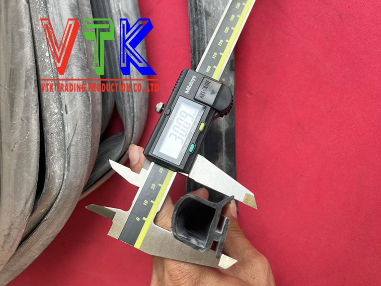 017 co so gioang cao su silicone chu e o tinh ha nam 05 min