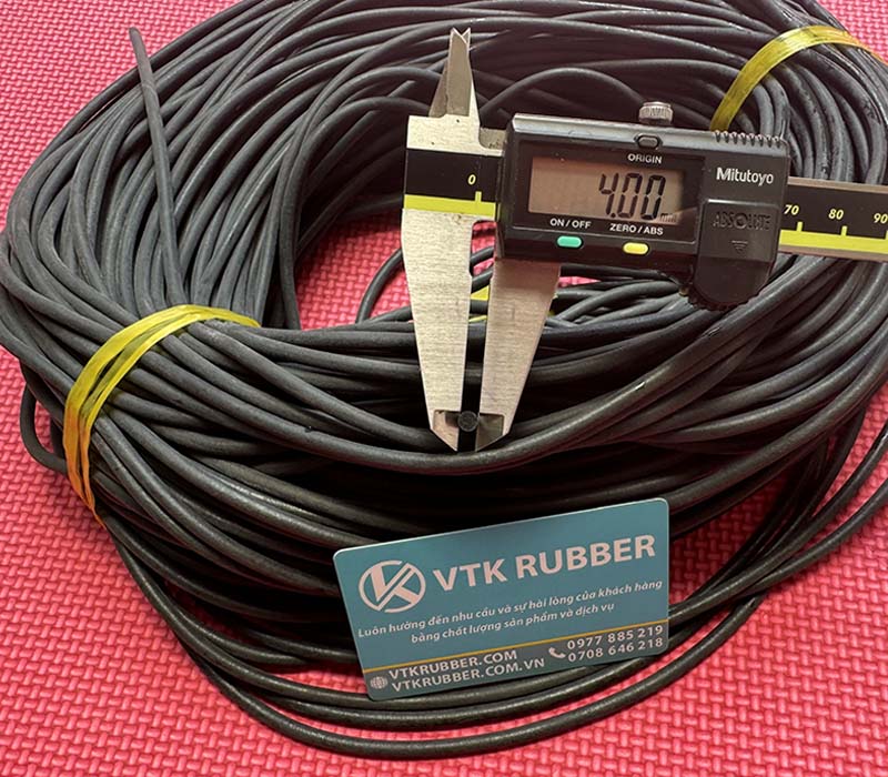 ron-cao-su-xop-tron-phi-4