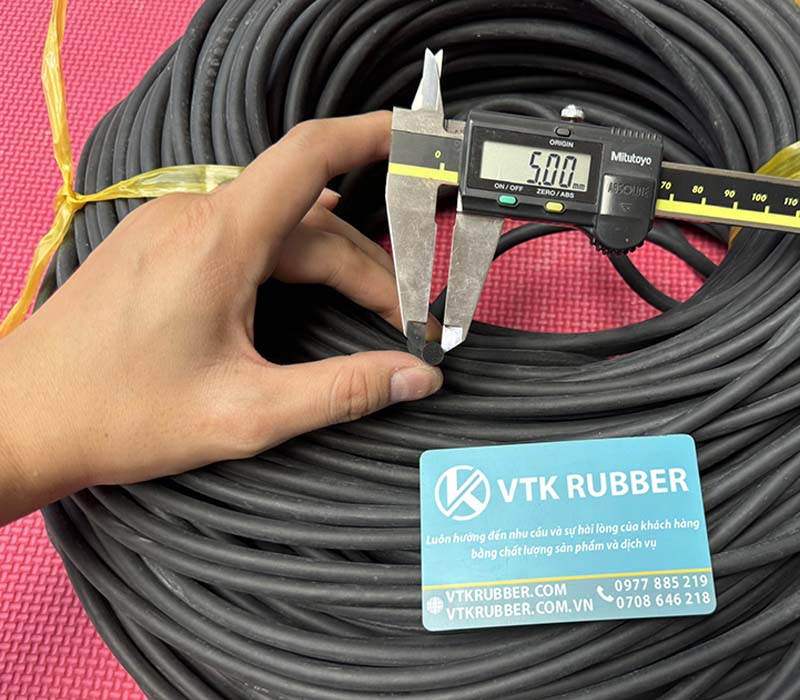 ron-cao-su-xop-tron-phi-5