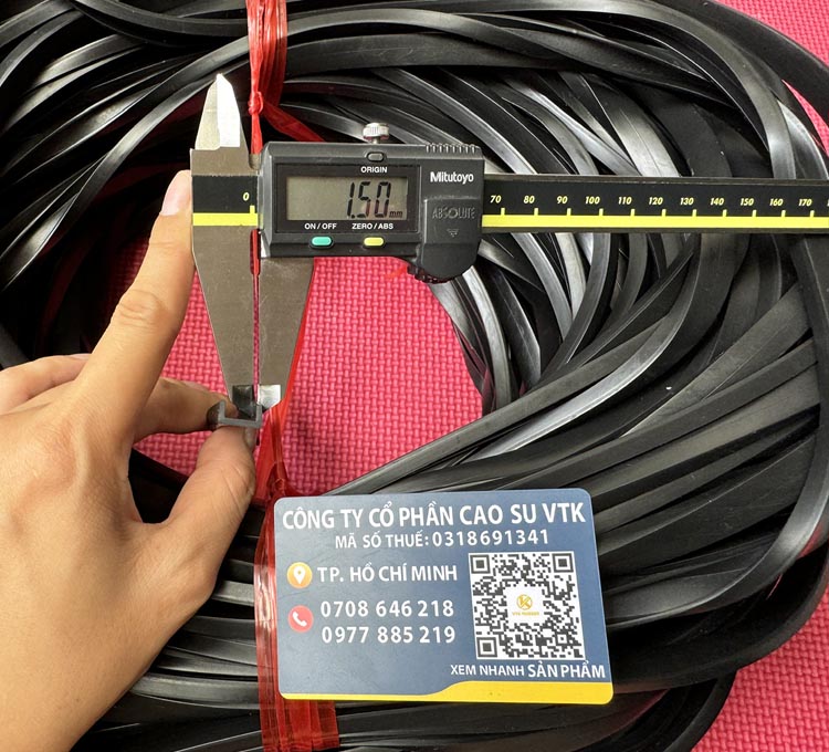 ron-cao-su-epdm-chu-u-11x6x1-5-khe-8mm