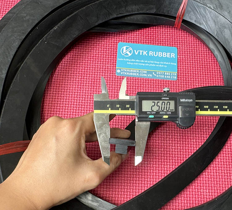 ron-cao-su-thuong-chu-t-25x13x5-r9218-7