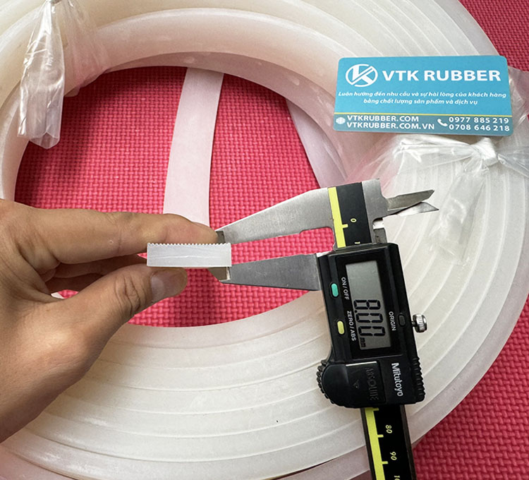 ron-silicon-trang-chu-nhat-8x29