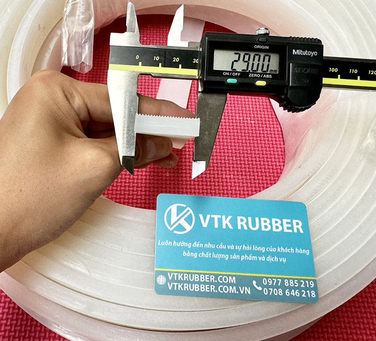 ron-silicon-trang-chu-nhat-8x29