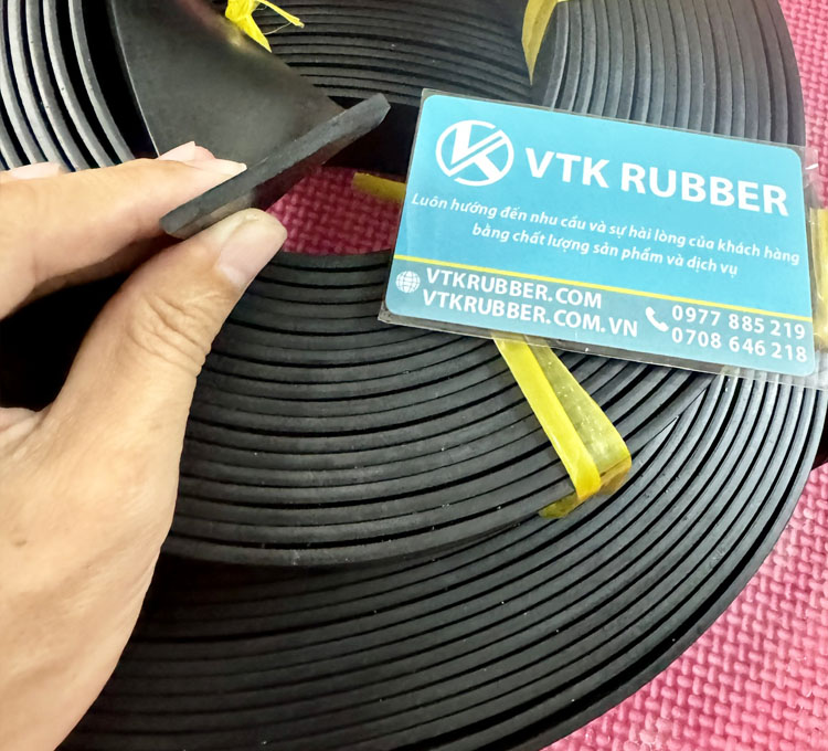 ron-cao-su-epdm-chu-nhat-4x40