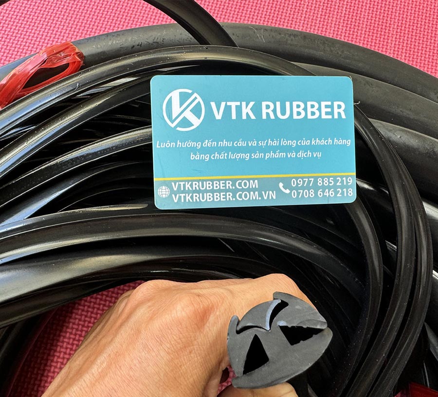 ron-cao-su-epdm-chu-h-30x22-khe-6m-8mm