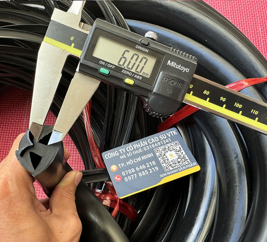 ron-cao-su-epdm-chu-h-30x22-khe-6m-8mm