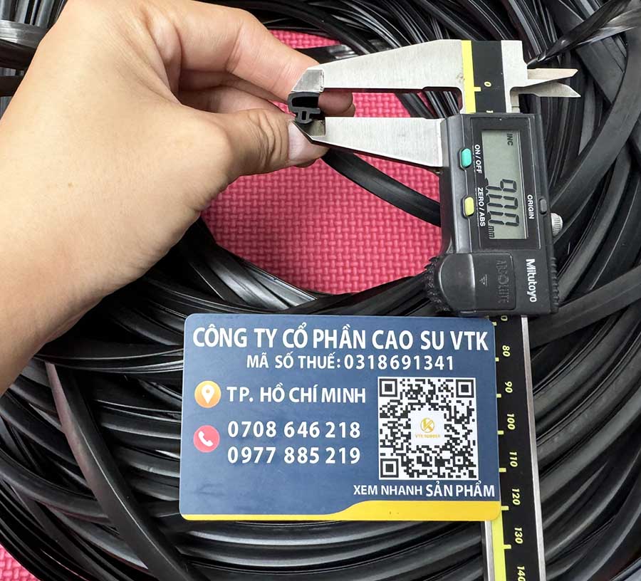 ron-cao-su-epdm-cua-kinh-4-3x9x1-1