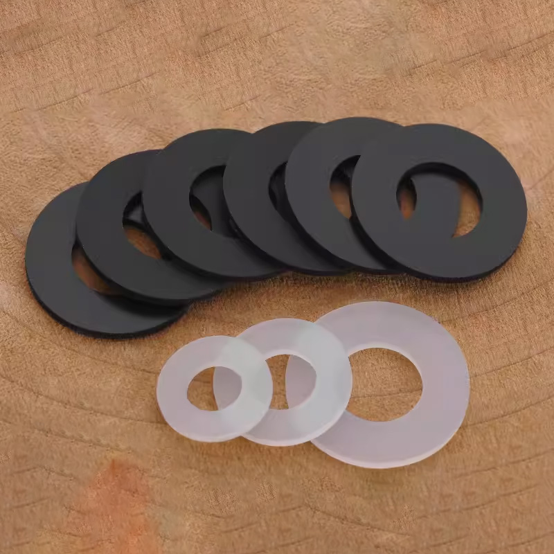 Kết hợp vật liệu EPDM hoặc NBR giúp sản phẩm vừa chống dầu, vừa chịu được nhiệt độ khắc nghiệt, thích hợp cho môi trường công nghiệp, nhà máy sản xuất