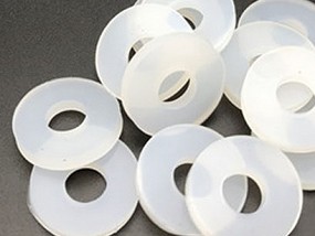 ron-silicone-ep/306-gia-cong-vong-dem-silicone-trang-23x33-o-ha-giang-min_1673995607.jpg