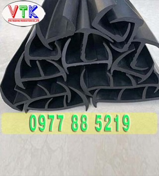 ron-silicone-dun/gioang-cao-su-cua-thung-xe-tai-xe-dong-lanh-min_1567223758.jpg
